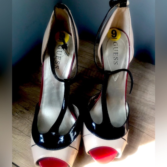 Guess Shoes Vintage Guess Heel Sandals Size Nine Gentle Used Tan